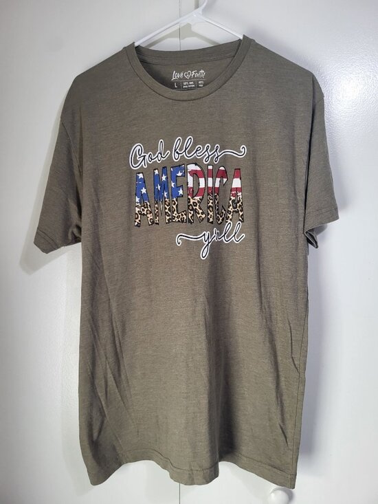Love In Faith Tops - Love in Faith Womens LG patriotic God Bless America Y'all T Shirt